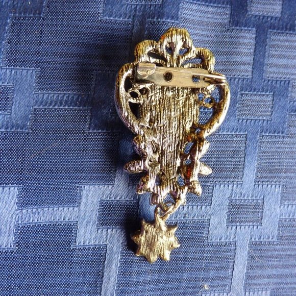 GOTH VICTORIAN VAMPIRE SILVER FAUX MARCASITE CRYSTAL BLUE CAMEO PIN BROOCH - Picture 6 of 11